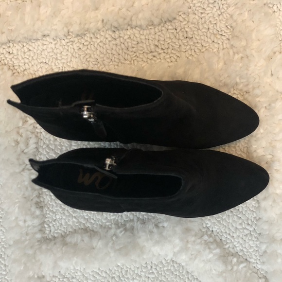 Black Suede Pointed-Toe Wedge Boots in size 7.5 - Picture 4 of 6